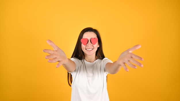 Woman blinded by love on yellow