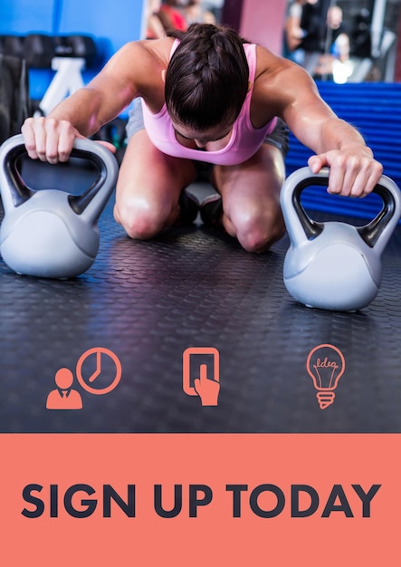 Photo woman exercising with kettle bells in gym