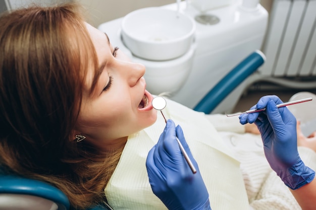 woman feeling tooth pain. 