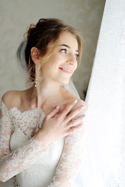 Woman getting ready for the wedding