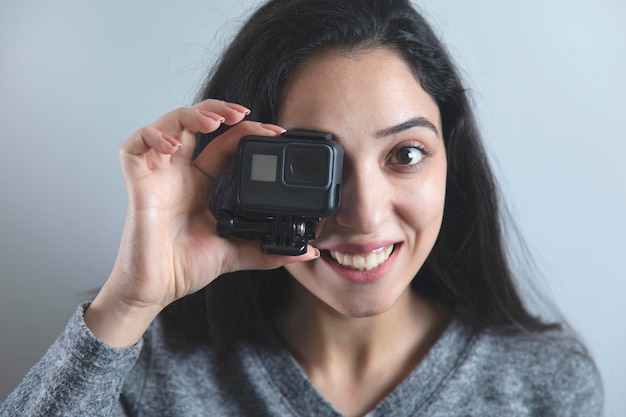 Foto gopro della mano della donna