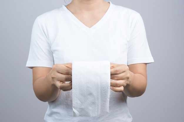 woman hand holding tissue paper