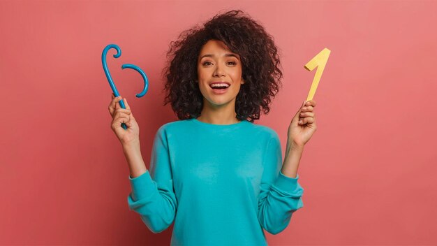 Photo a woman holding an arrow and a letter with an arrow pointing to it