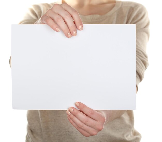 Photo woman holding blank card close up