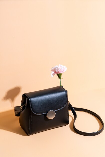 woman leather fashion bag