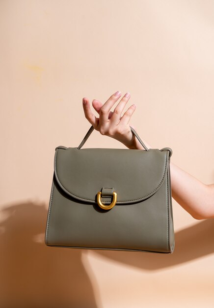 woman leather fashion bag