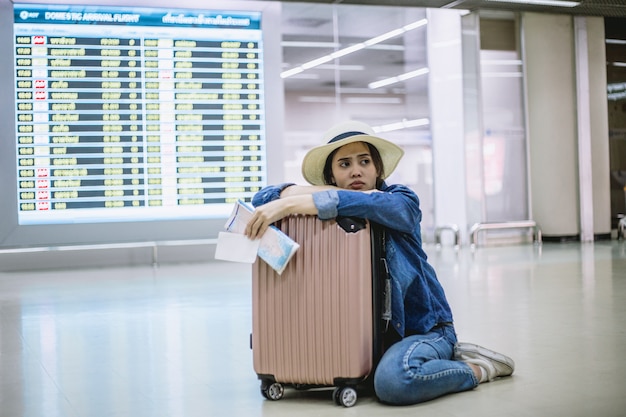 Photo woman missed plane