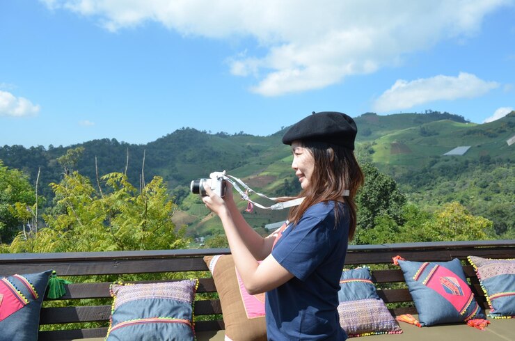 Travel Vlogs: From Dream Destinations to Reality