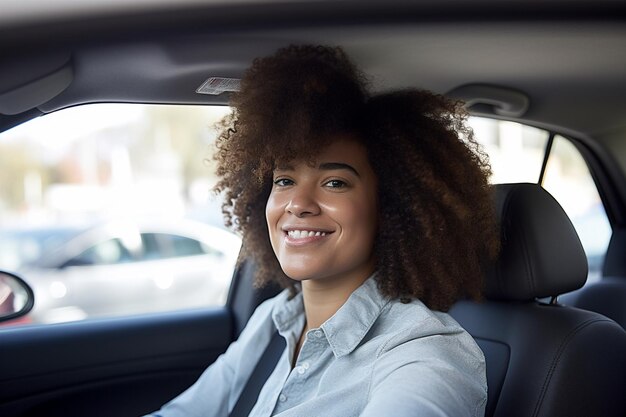Photo woman smile white driver afro happy black beauty automobile driving transportation auto car trip