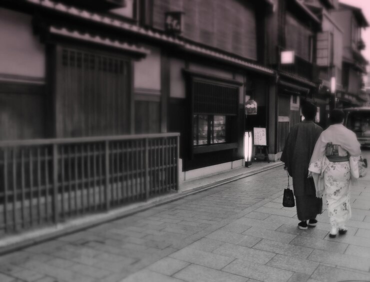 Photo 도시 에 서 있는 여자