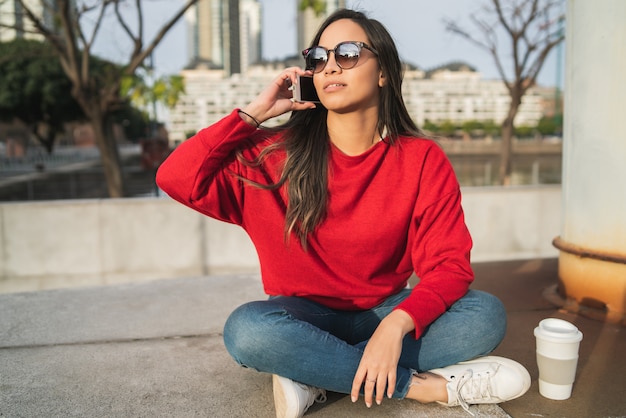 Woman talking on the phone