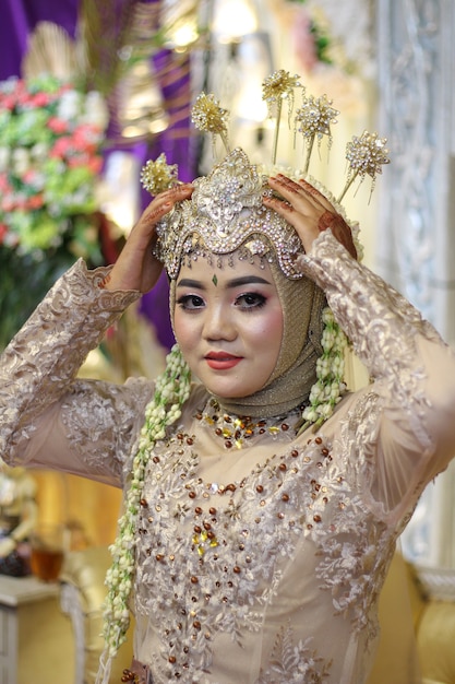 Woman traditional wedding dress of java 