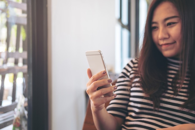 Woman using smart phone 