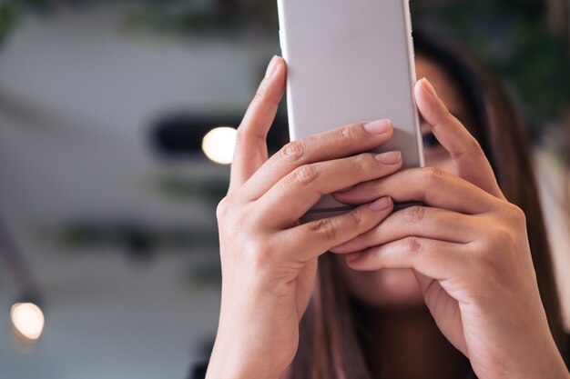 Woman using smart phone 