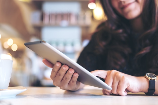 woman using tablet pc