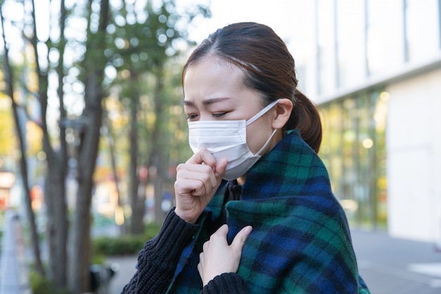 Woman wearing a mask