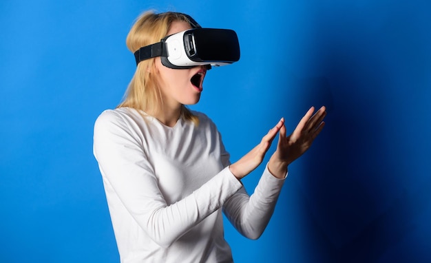 Woman with glasses of virtual reality 3d technology virtual reality entertainment cyberspace