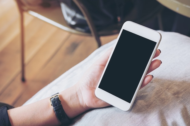 woman with mockup smart phone 