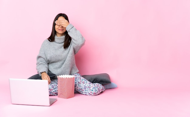 woman with popcorns