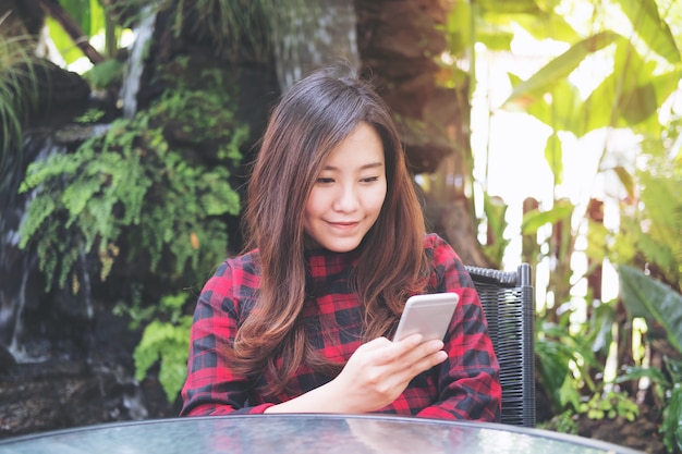 Woman with smartphone