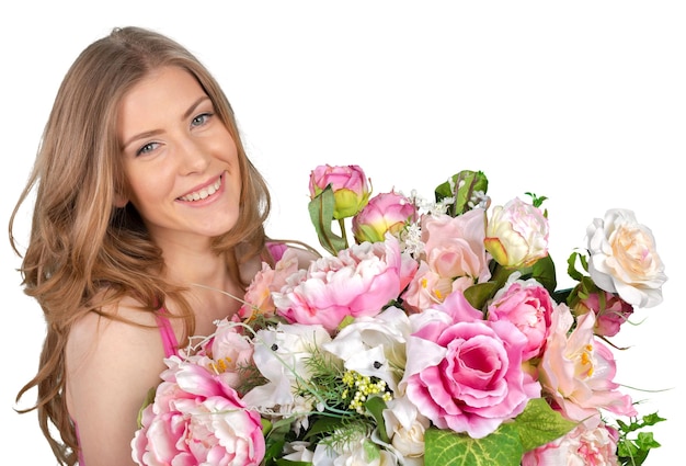 Женщина с букетом весенних цветов