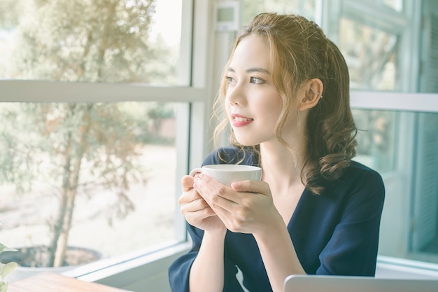 woman working in the office 