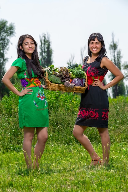 Women collecting vegetables