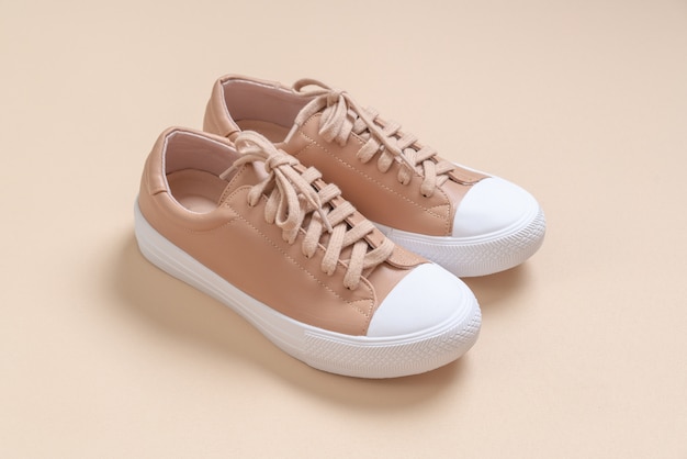 women leather sneakers shoes 