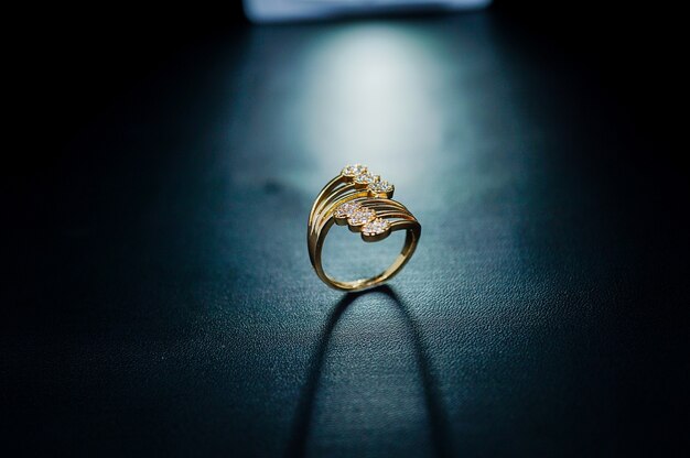 womens gold ring with flower seeds