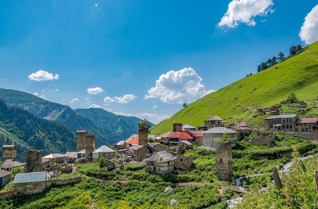 Чудесная деревня в горах