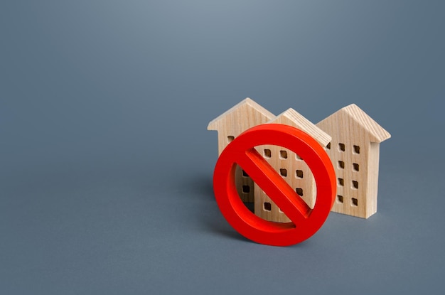 Woningbouw en rood verbodssymbool Nee Beperkingen bouwverbod Ontoegankelijke dure woningen Beperking bouwverdichting Onderontwikkelde infrastructurele voorzieningen