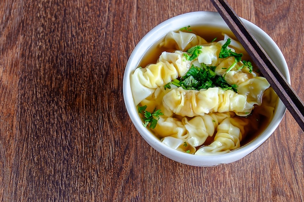 Photo wonton and dumpling in  soup