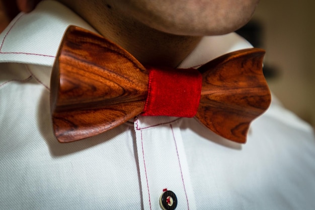 The wooden bow tie on groom Wedding day