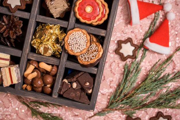 Wooden box with Christmas cookies