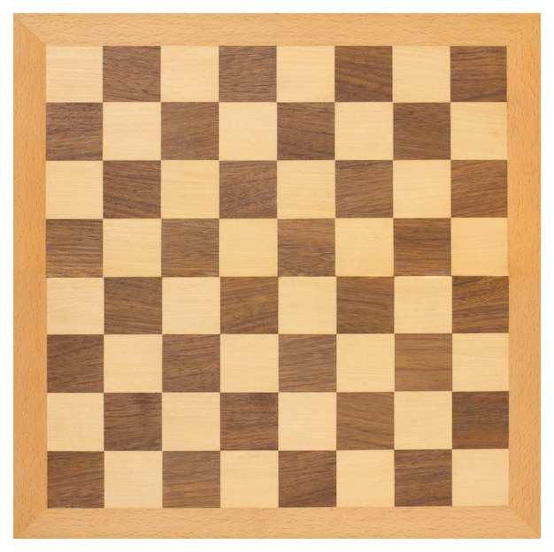 白い背景で隔離の木製チェス盤