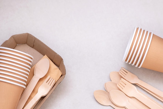 Wooden cutlery and a box with forks on it