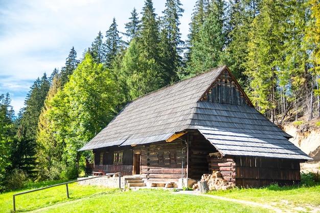 スロバキアのズベレツ村にある木造民俗博物館。オラヴァ村のスカンゼン。