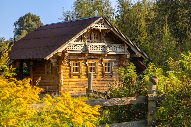 Фото Деревянный дом образец древнерусского зодчества село святогорово дмитров