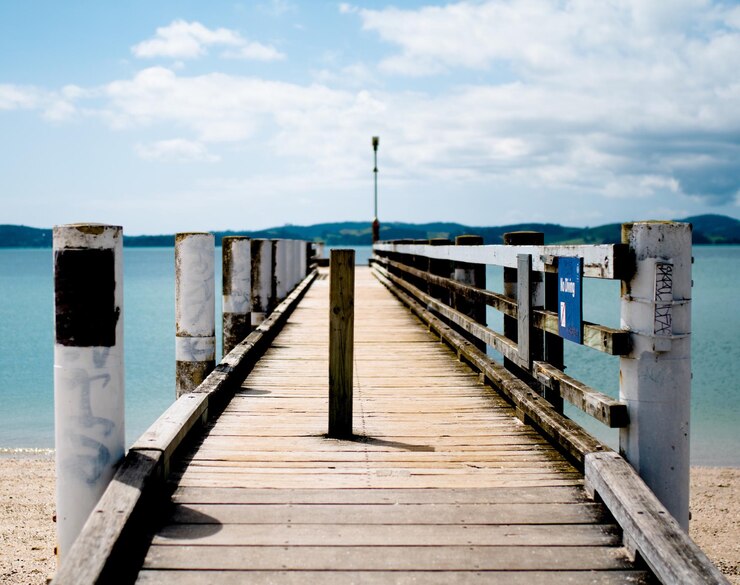 Photo wooden pier over sea
