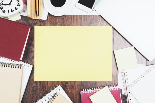 Photo wooden workspace with items