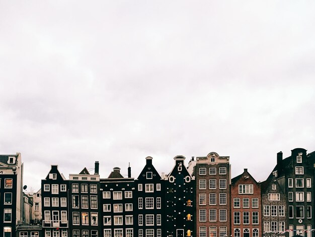 Foto woongebouwen tegen de lucht