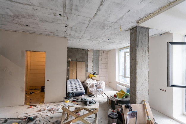 Wordt gerenoveerd huis, appartement renovatie