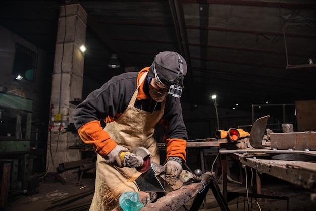 Work in a mechanical workshop with various tools