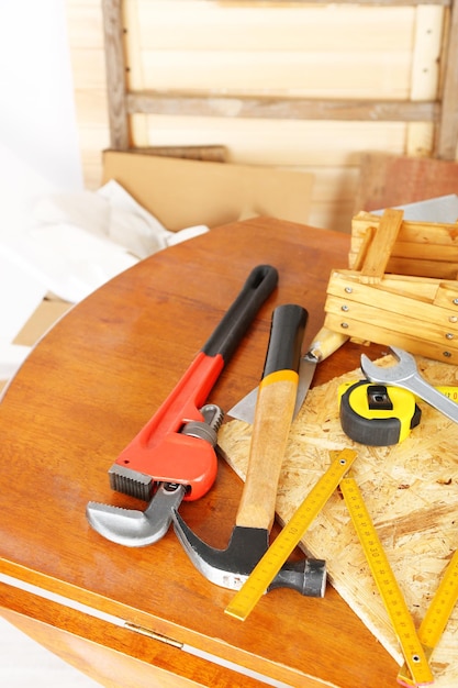 Working tools in workshop