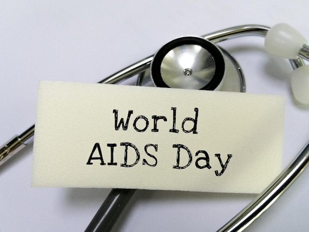 Giornata mondiale dell'aids, immagine concettuale medica e sanitaria.