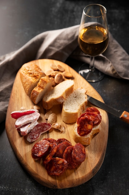 Celebrazione della giornata mondiale della tapa con snack