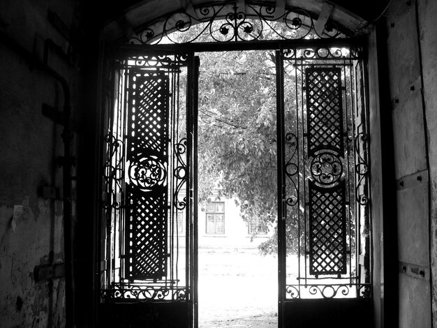 Photo wrought iron gate