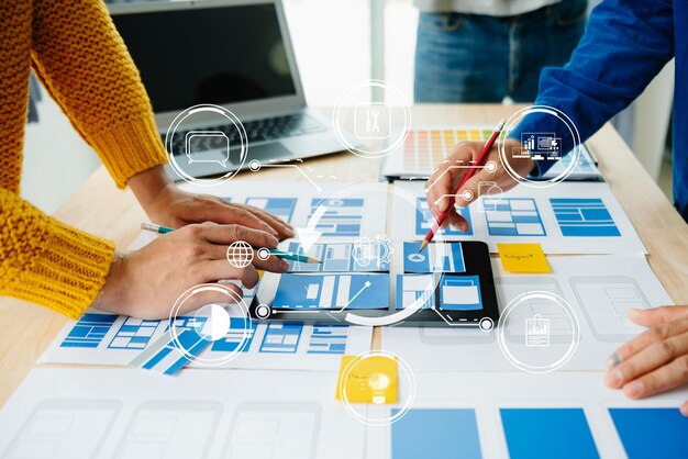 XAUX grafisch ontwerper planning applicatie procesontwikkeling prototype wireframe voor web-smartphone Creatief digitaal ontwikkelingsbureau