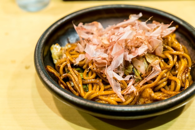 焼きそば、日本の揚げ麺