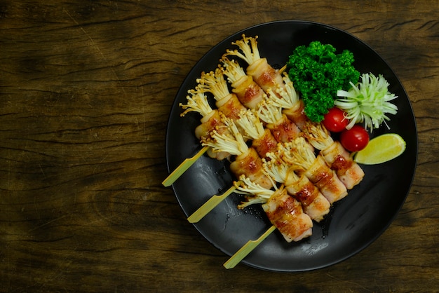 焼き鳥焼きベーコンと金針